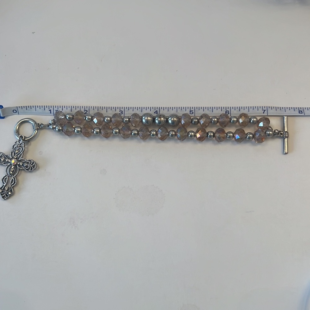 DoubleStrand Iridescent CrystalBeads & Silver Beads Bracelet with filigree Cross - Picture 5 of 5